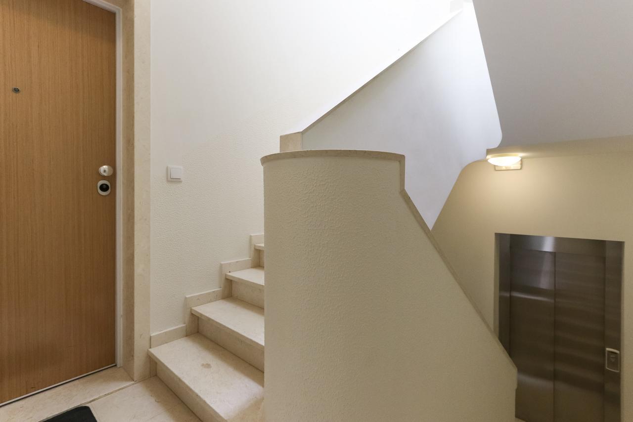 Saldanha Prestige By Homing Apartment Lisbon Bagian luar foto