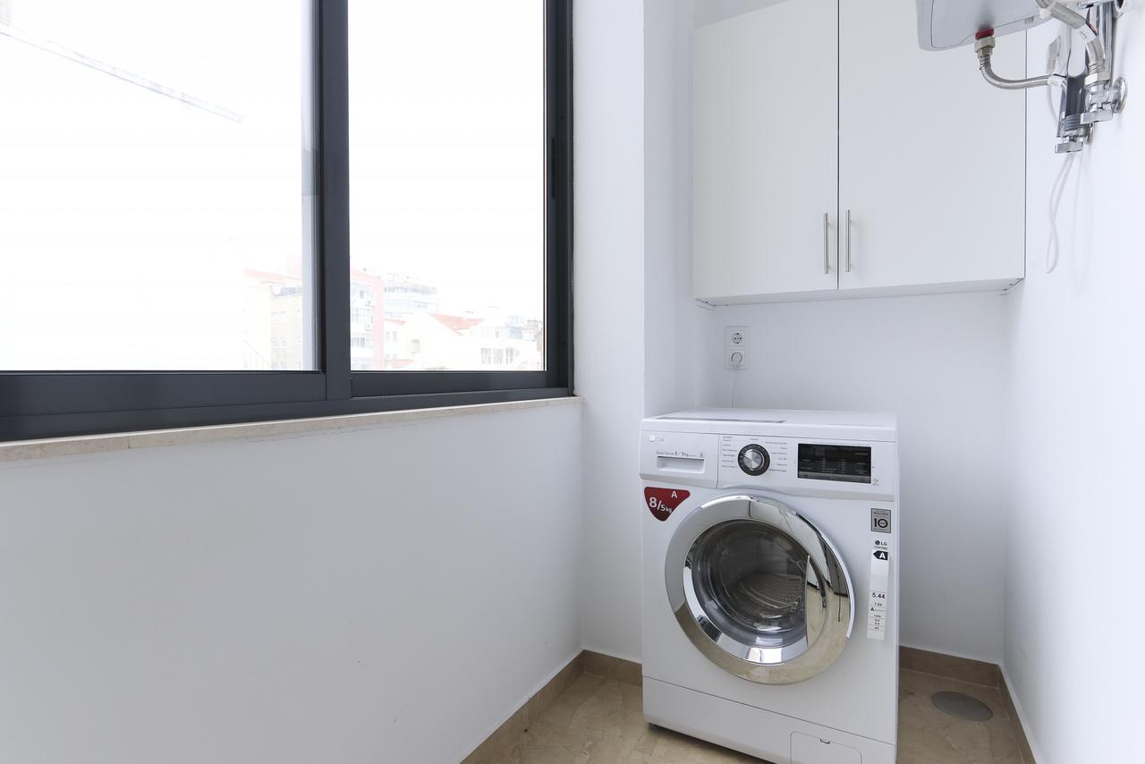Saldanha Prestige By Homing Apartment Lisbon Bagian luar foto
